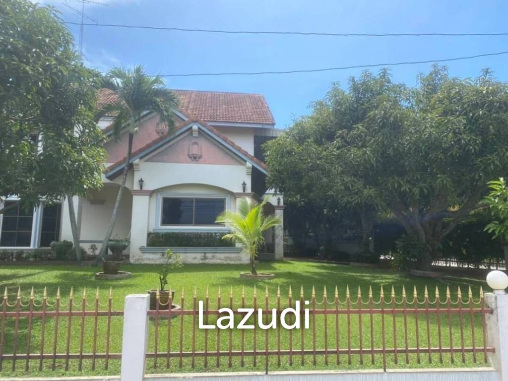 5 Bedroom 4 bathroom in Mabptachan