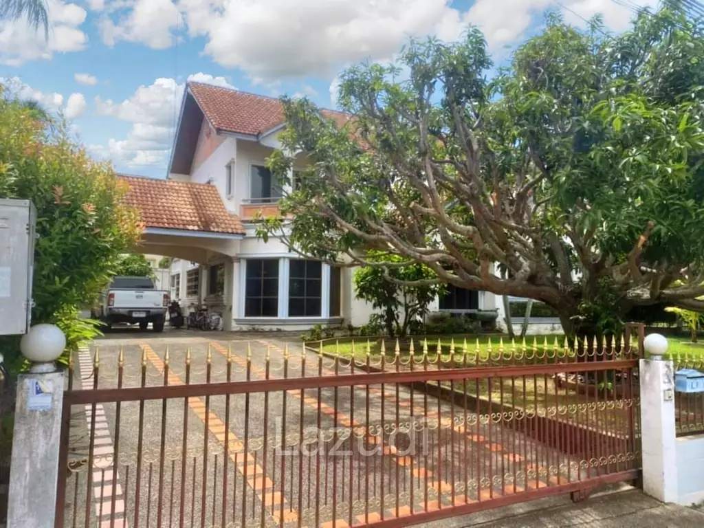 5 Bedroom 4 bathroom in Mabptachan