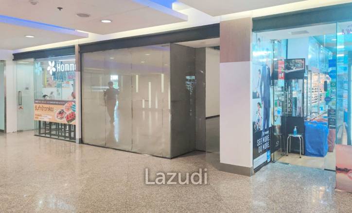 44sm Retail Space for Lease in Muangthai Phatra Complex Ratchada, Huai Khwang Shop 7