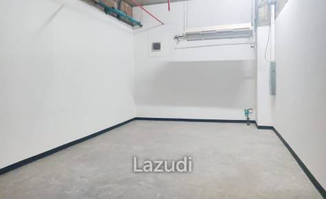44sm Retail Space for Lease in Muangthai Phatra Complex Ratchada, Huai Khwang Shop 7