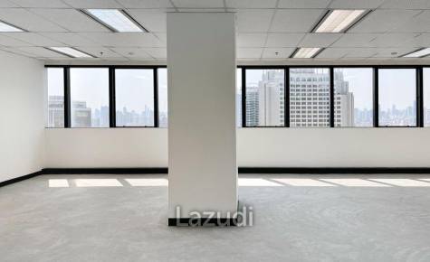 Office For Rent At Muang Thai - Phatra Complex Building