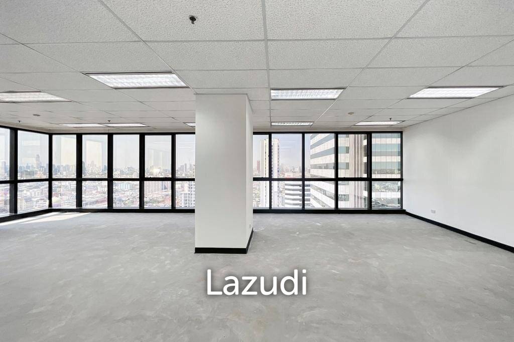 Office For Rent At Muang Thai - Phatra Complex Building