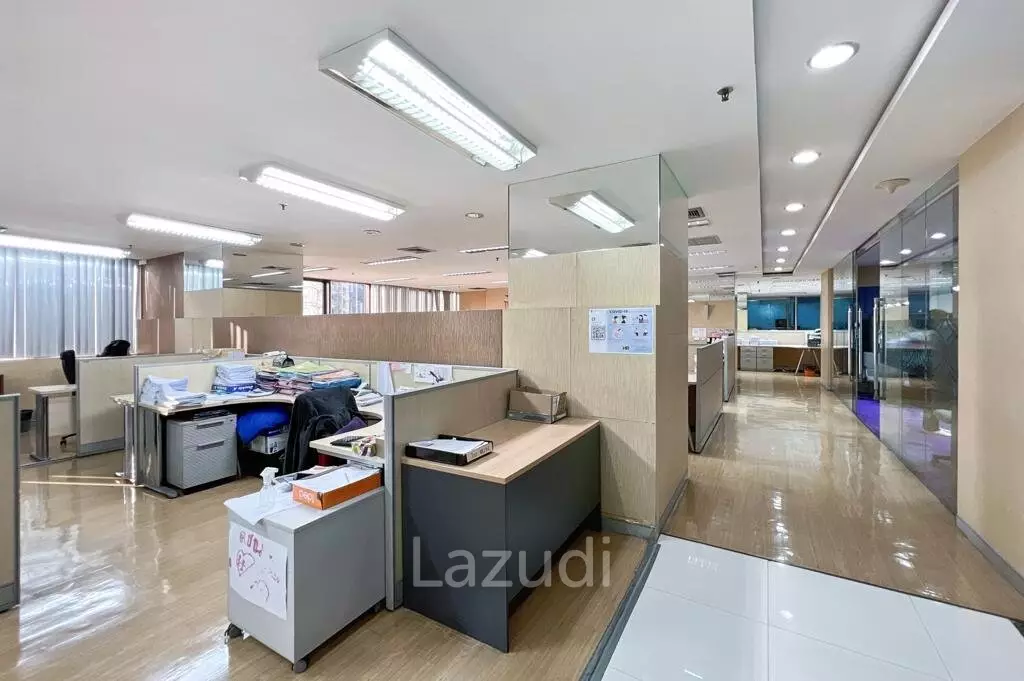 Fully Furnished + Fitted Office Space for Rent in Bangkok - SinoThai Building on Asoke Road Near MRT Sukhumvit + BTS Asok