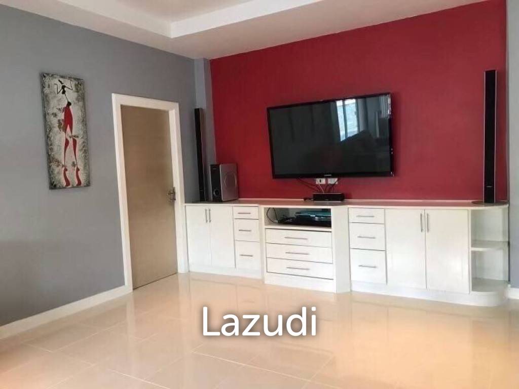 4 Beds 4 Bahts 185 Sqm. Green Field Villas 1