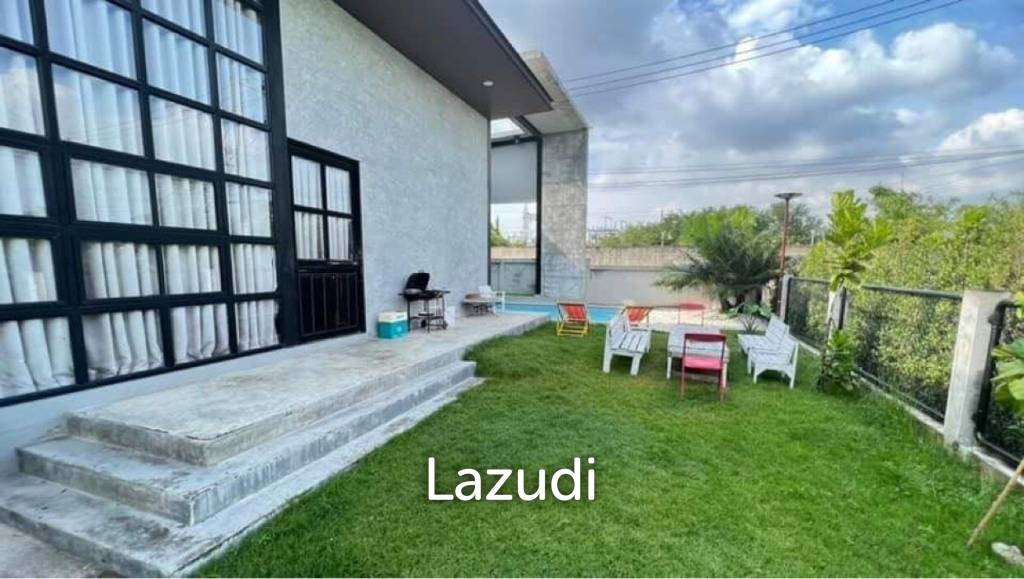 3 bedroom 4 bathrooms 408 sqm pool villa in Huay Yai
