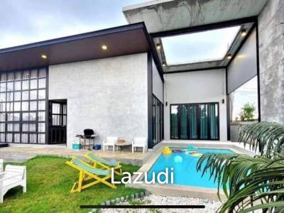 3 bedroom 4 bathrooms 408 sqm pool villa in Huay Yai