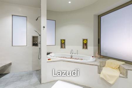 Incredible Sea View Villa in Surreal Location