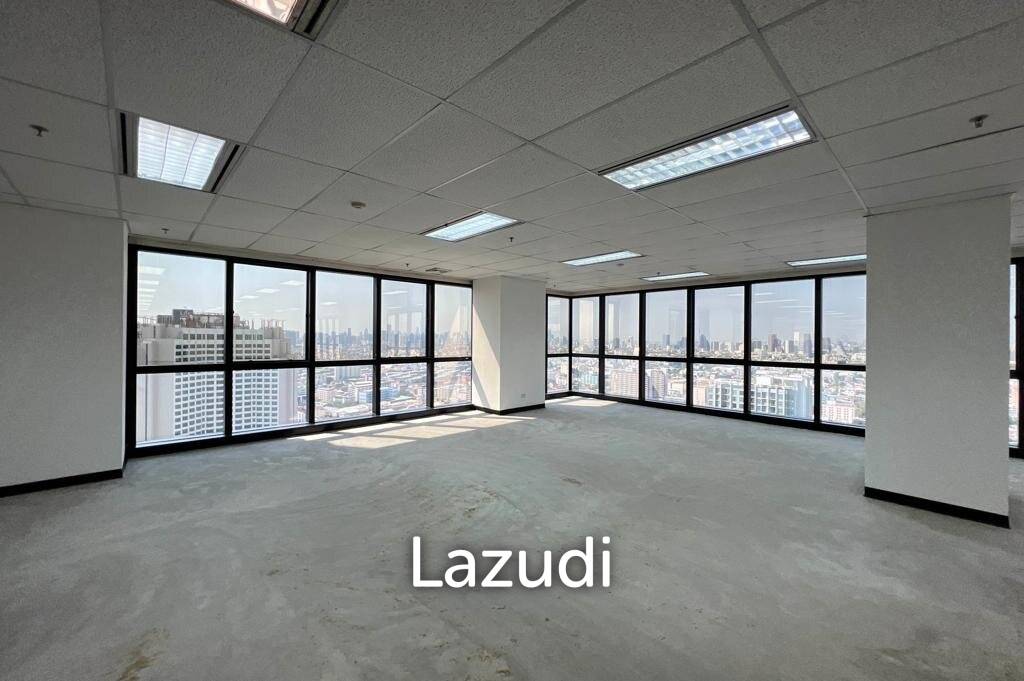 Office For Rent At Muang Thai - Phatra Complex Building
