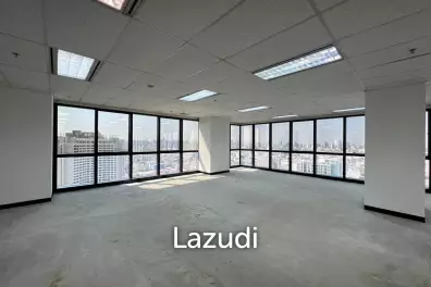 Office For Rent At Muang Thai - Phatra Complex Building