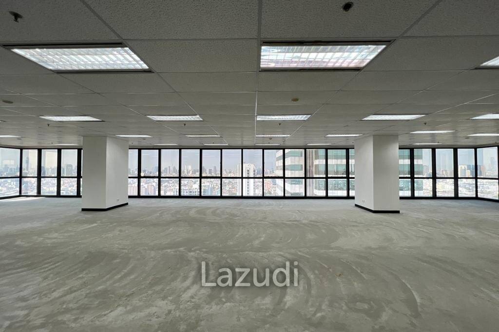 Office For Rent At Muang Thai - Phatra Complex Building