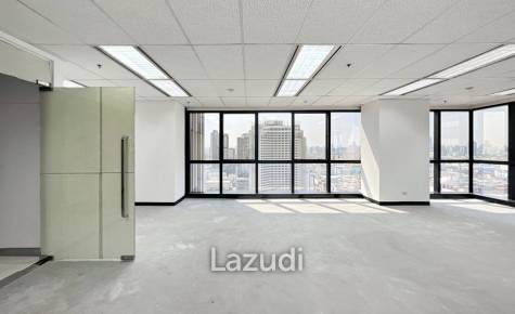 Office For Rent At Muang Thai - Phatra Complex Building