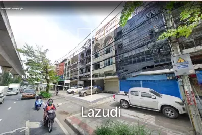 Affordable Commercial Building for Rent Near BTS Bearing with Multiple Potential Uses