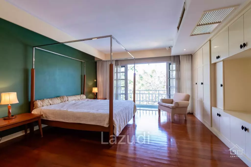BAAN SA SUAN : 3 Storey Townhouse near the beach