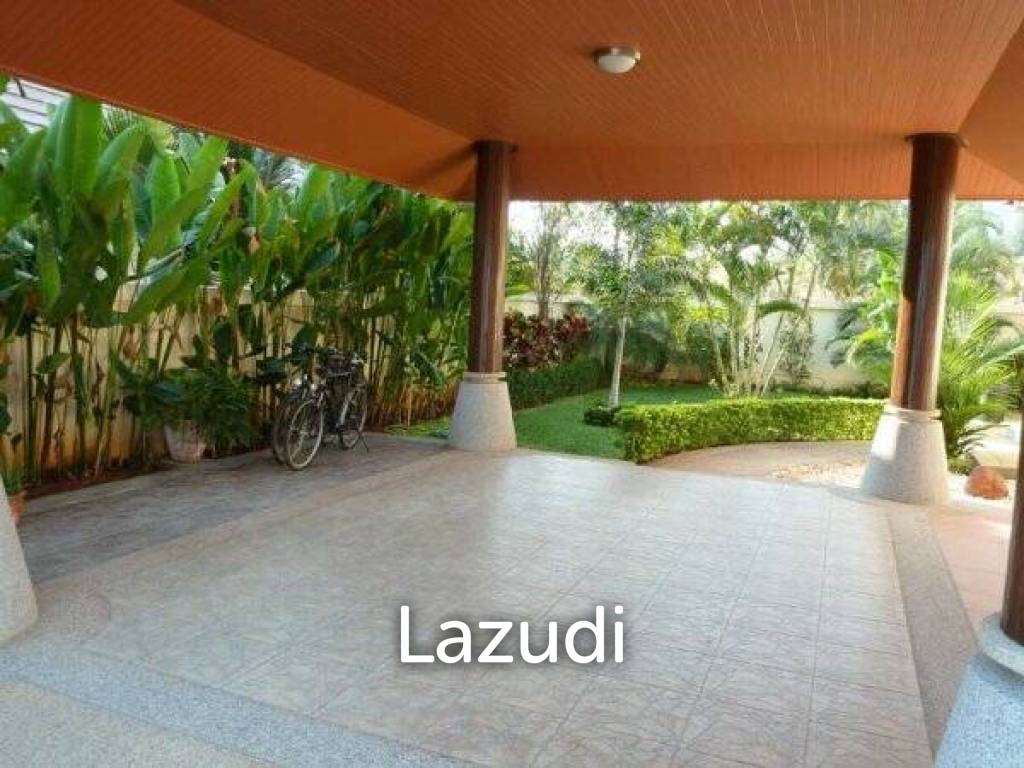 PRANBURI GREEN MOUNTAIN : Beautifully Presented 3 Bed Pool Villa with Guest Suite