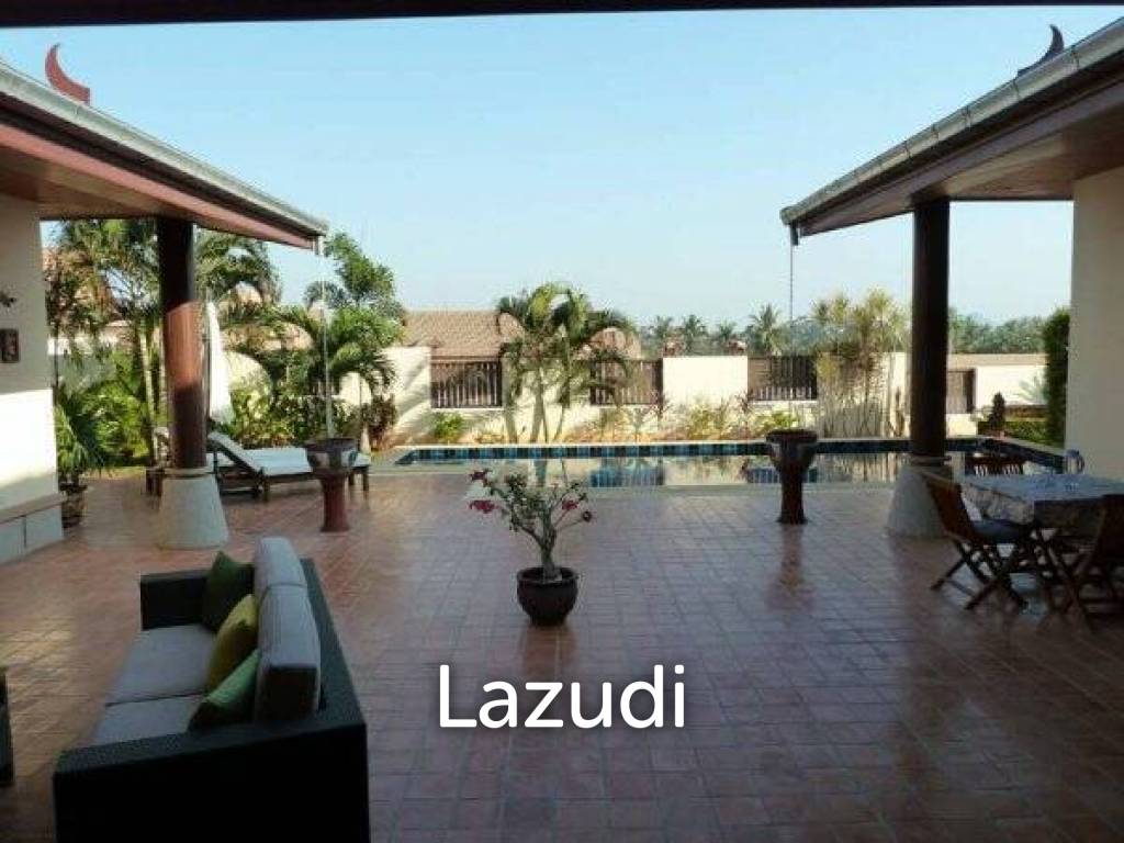 PRANBURI GREEN MOUNTAIN : Beautifully Presented 3 Bed Pool Villa with Guest Suite