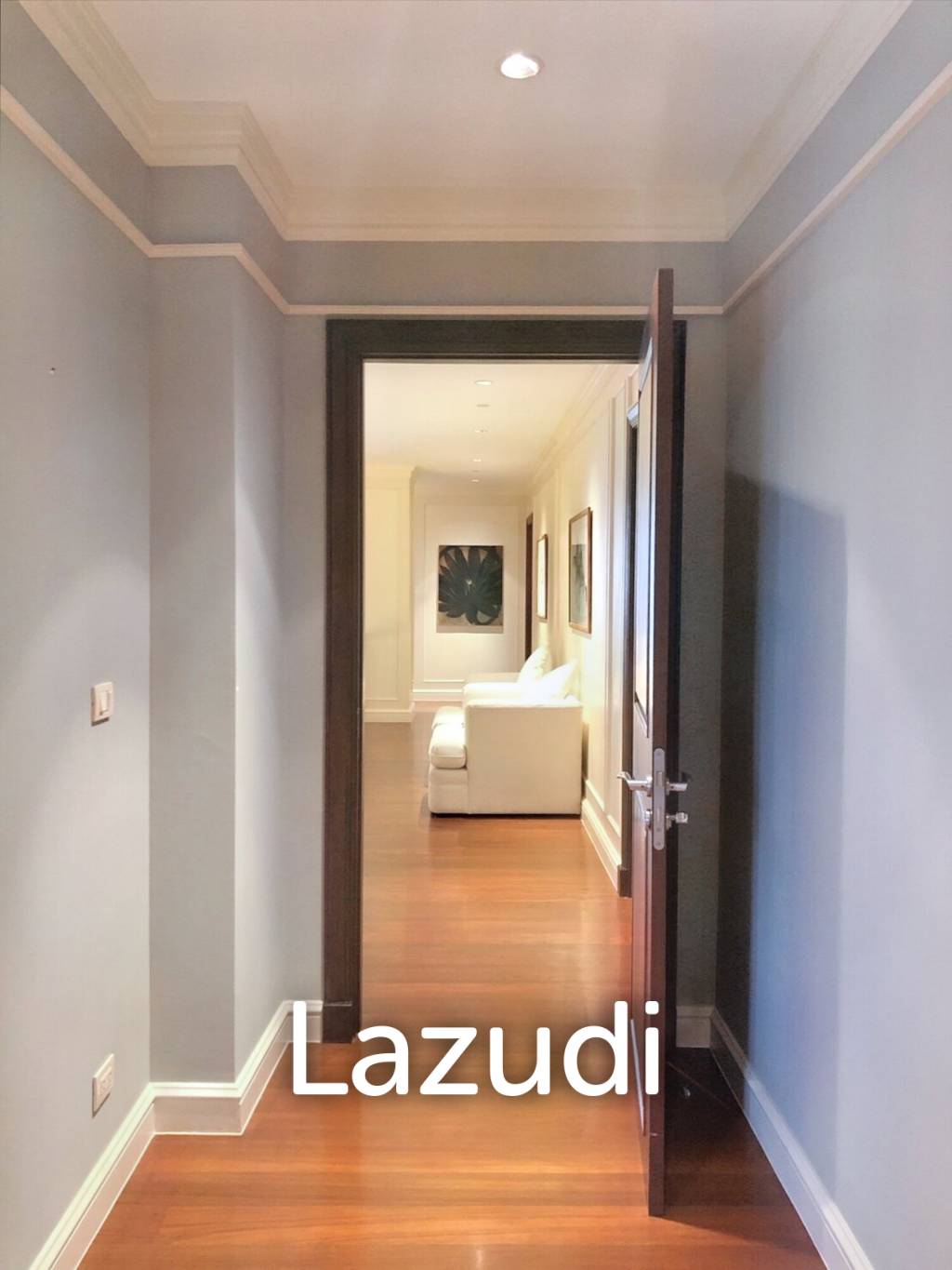 4 Bed 6 Bath  700 SQ.M. Las Colinas