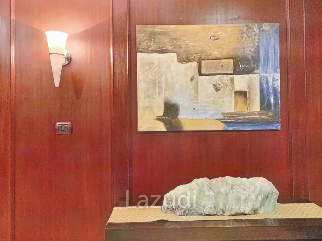 4 Bed 6 Bath  700 SQ.M. Las Colinas