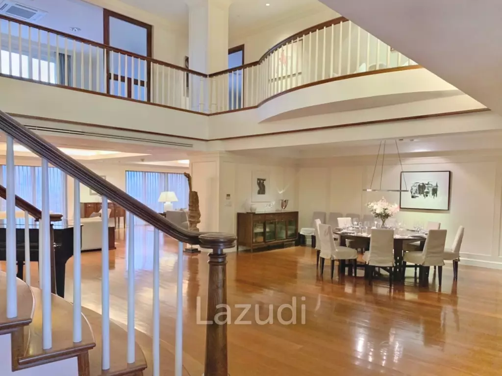 4 Bed 6 Bath  700 SQ.M. Las Colinas