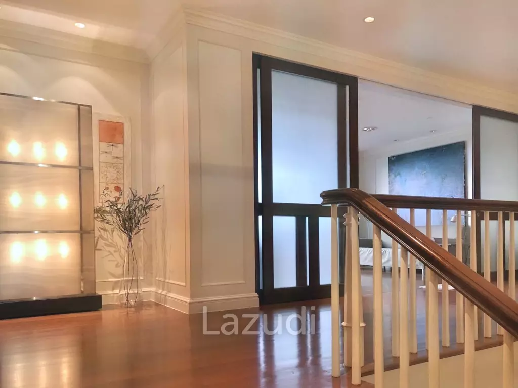 4 Bed 6 Bath  700 SQ.M. Las Colinas
