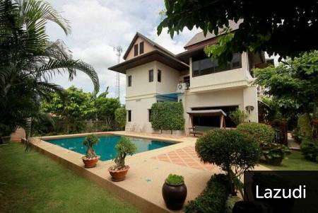 HILLSIDE HAMLET : 2 Storey 5 Bed Pool Villa Near Town