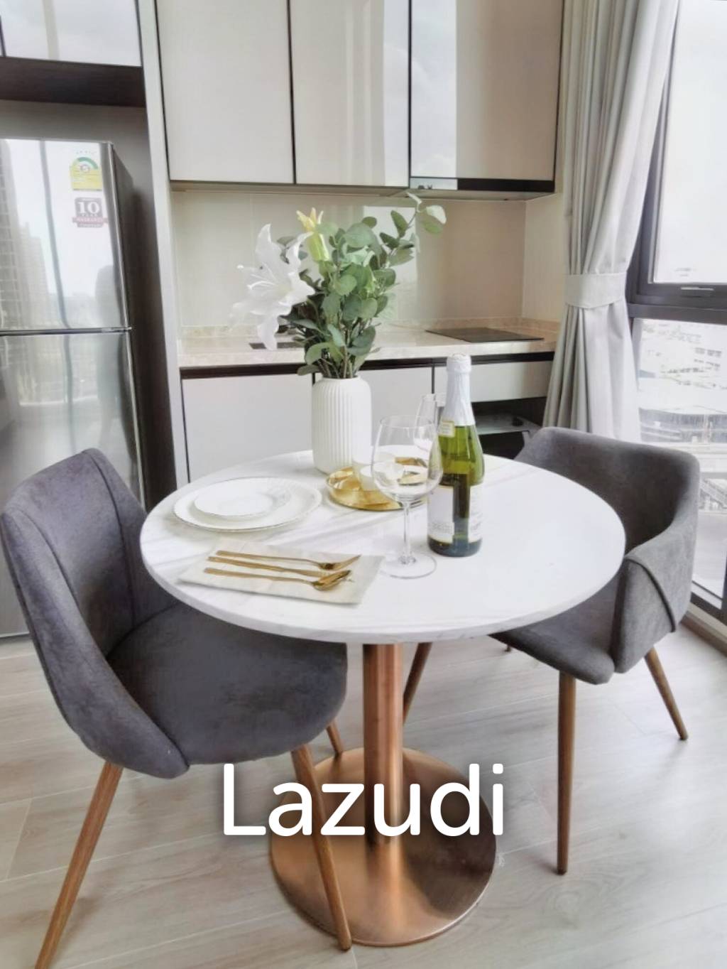 2 Bed 1 Bath 42 SQ.M The Reserve Phahol-Pradipat