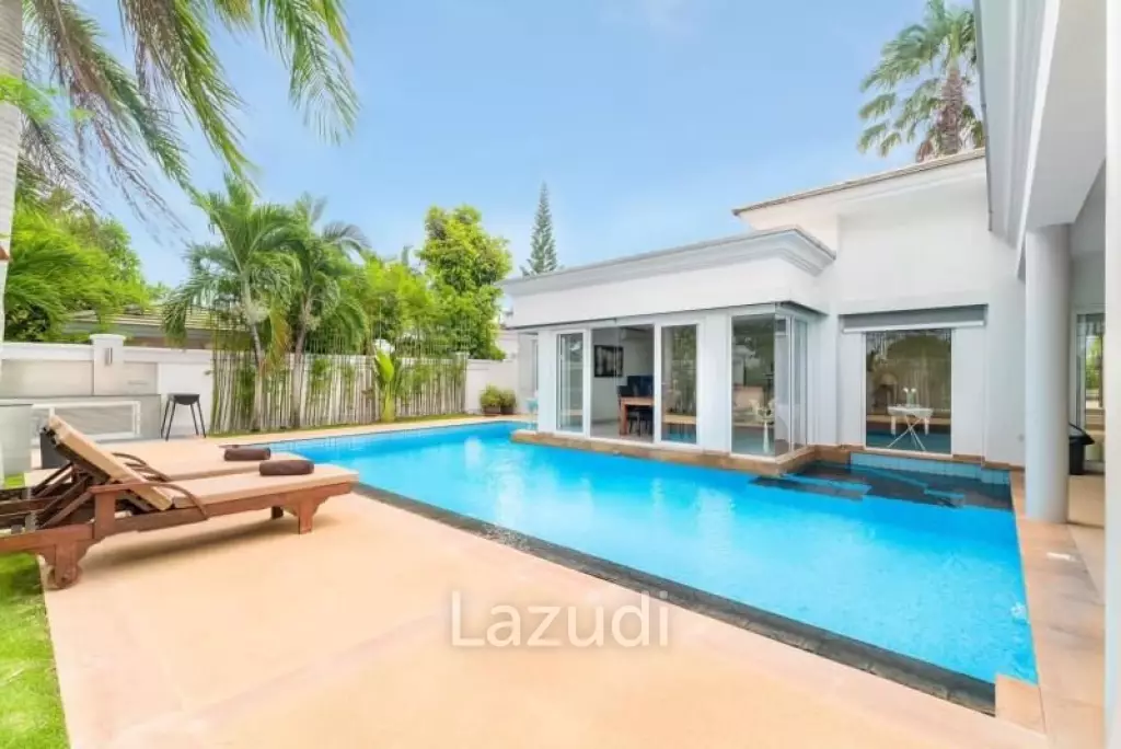 4 Bedrooms 5 Bathrooms 550 sqm Siam Royal View