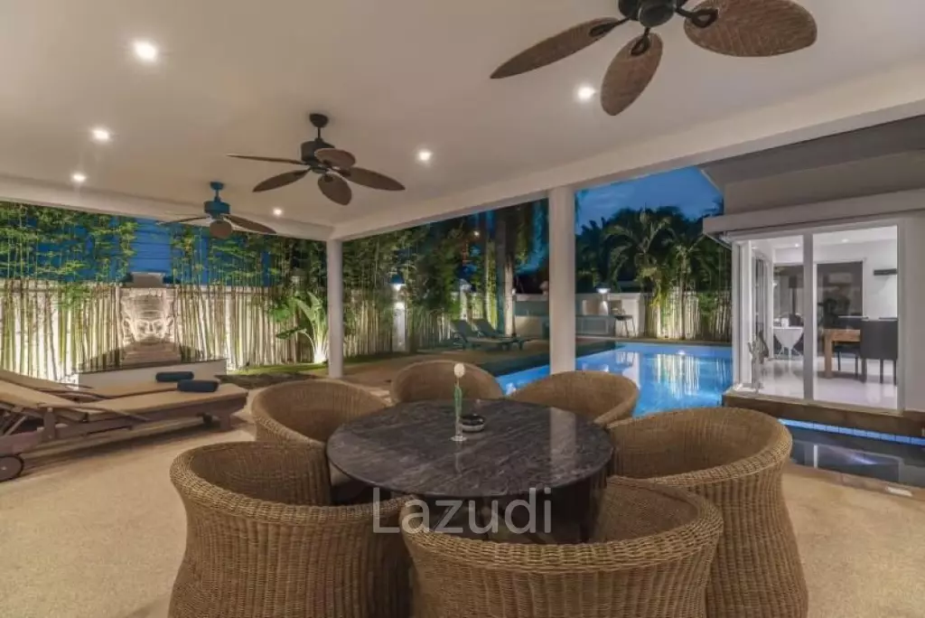 4 Bedrooms 5 Bathrooms 550 sqm Siam Royal View