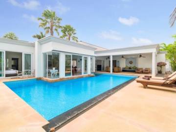 4 Bedrooms 5 bathrooms 550SQ.M Siam Royal View
