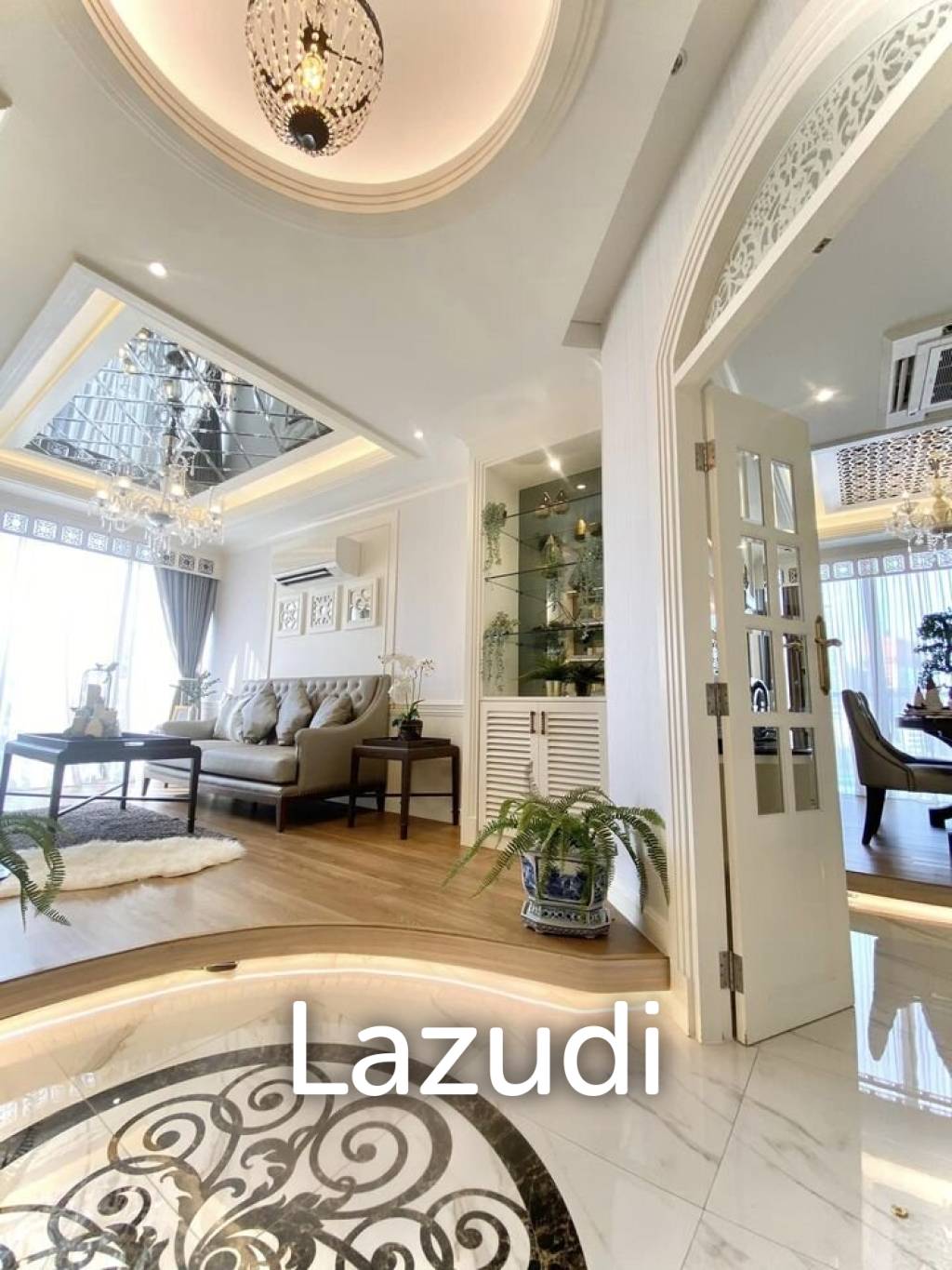 2 Bed 2 Bath 96 SQ.M Park Origin Phromphong