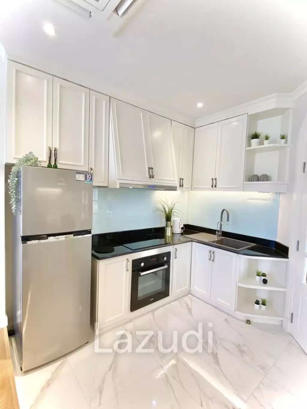 2 Bed 2 Bath 96 SQ.M Park Origin Phromphong