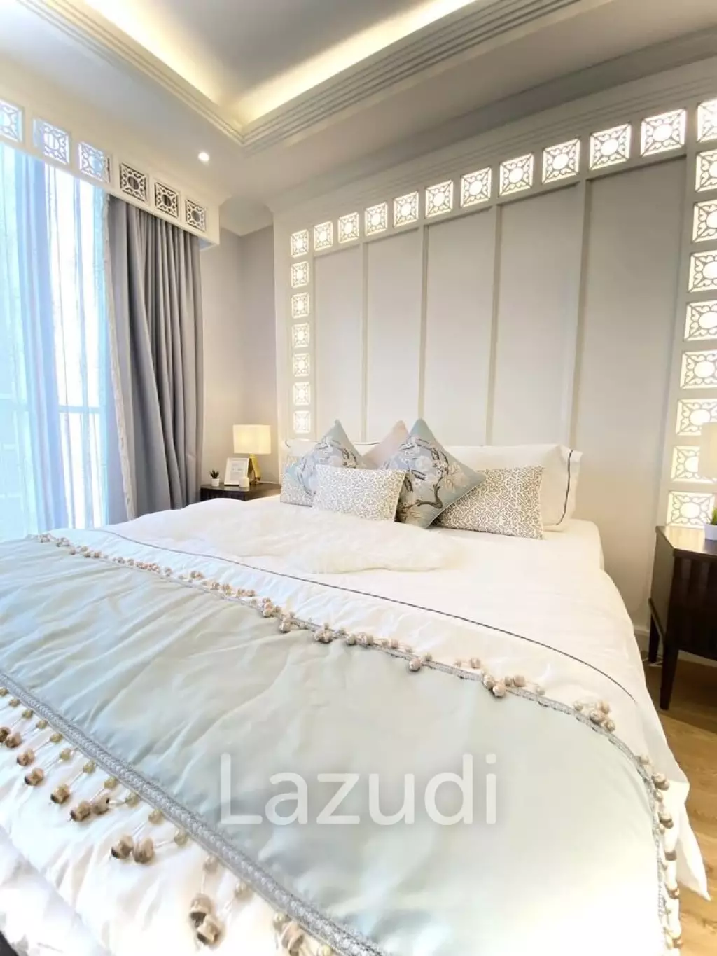 2 Bed 2 Bath 96 SQ.M Park Origin Phromphong