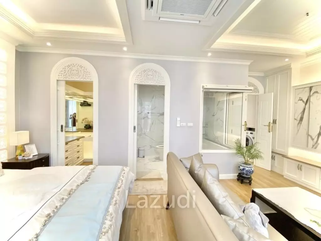 2 Bed 2 Bath 96 SQ.M Park Origin Phromphong