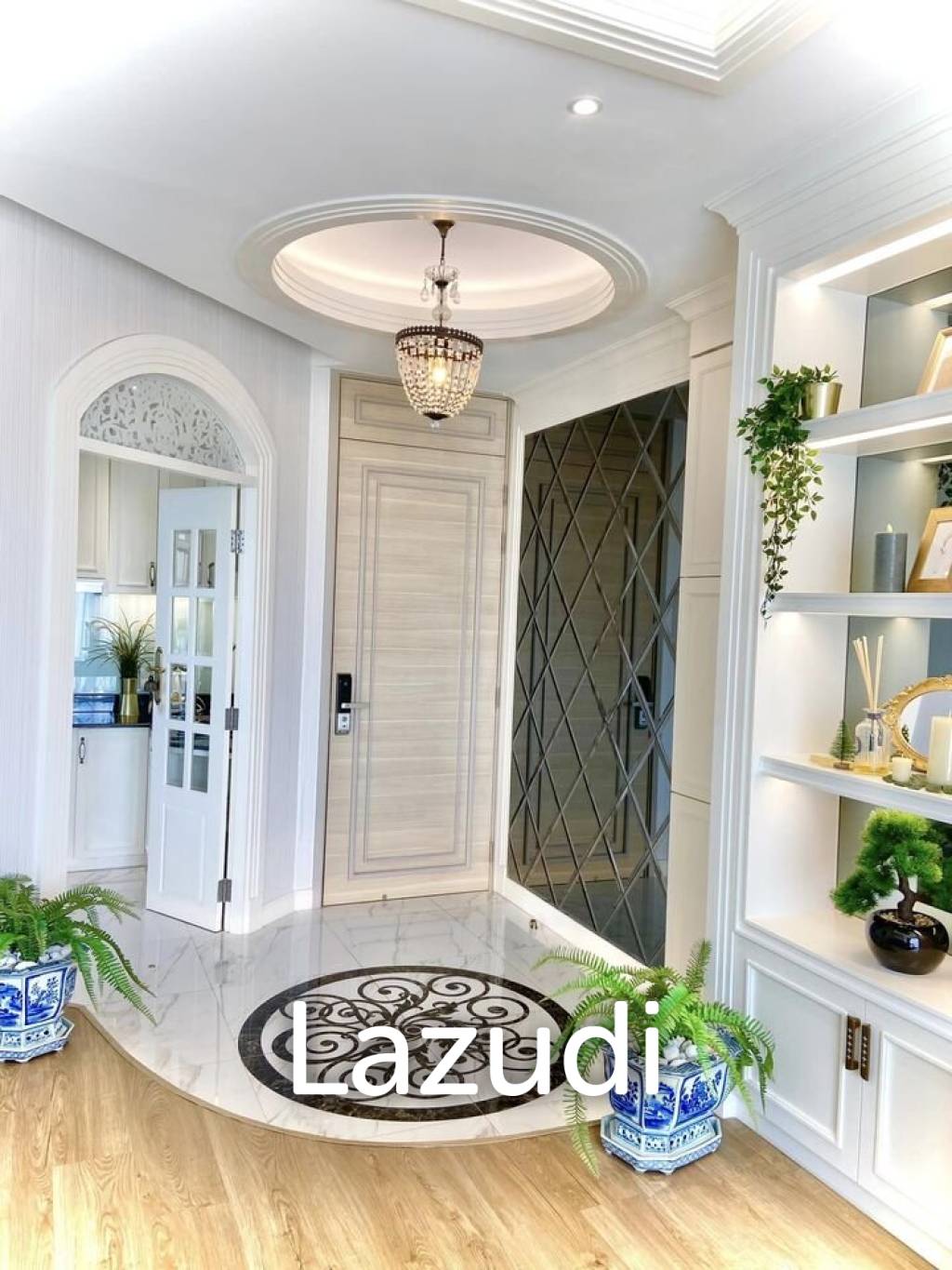 2 Bed 2 Bath 96 SQ.M Park Origin Phromphong