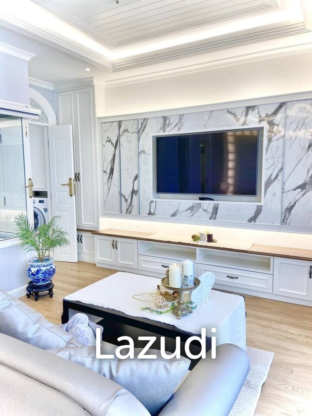 2 Bed 2 Bath 96 SQ.M Park Origin Phromphong