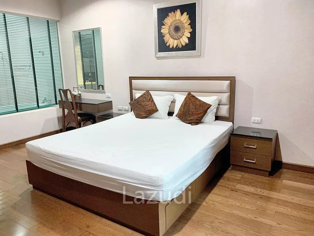 1 Bed 1 Bath 66 SQ.M The Address Chidlom
