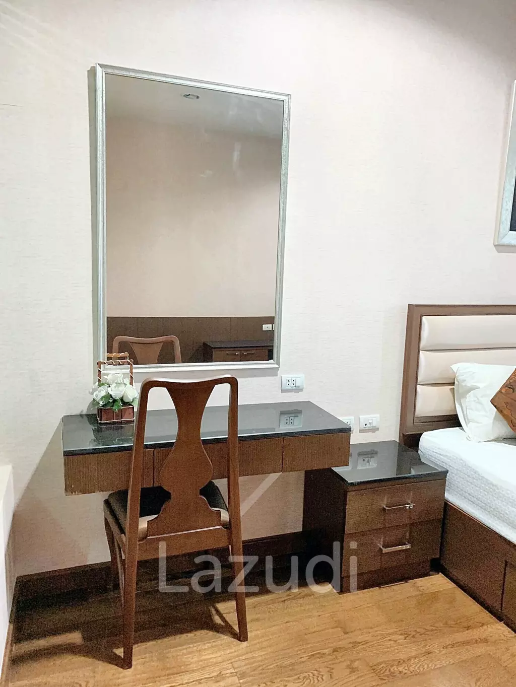 1 Bed 1 Bath 66 SQ.M The Address Chidlom