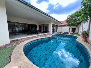 Avoca Garden House for Sale at Pratamnak