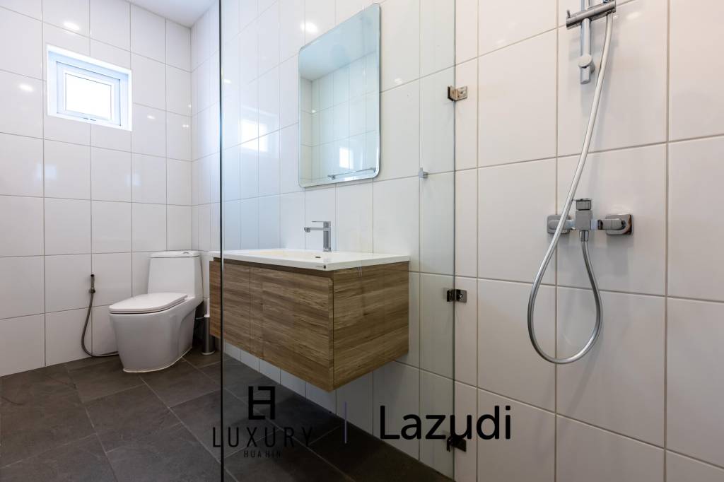 1,068 m² 5 Chambre 5 Salle de bain Villa Pour Vente