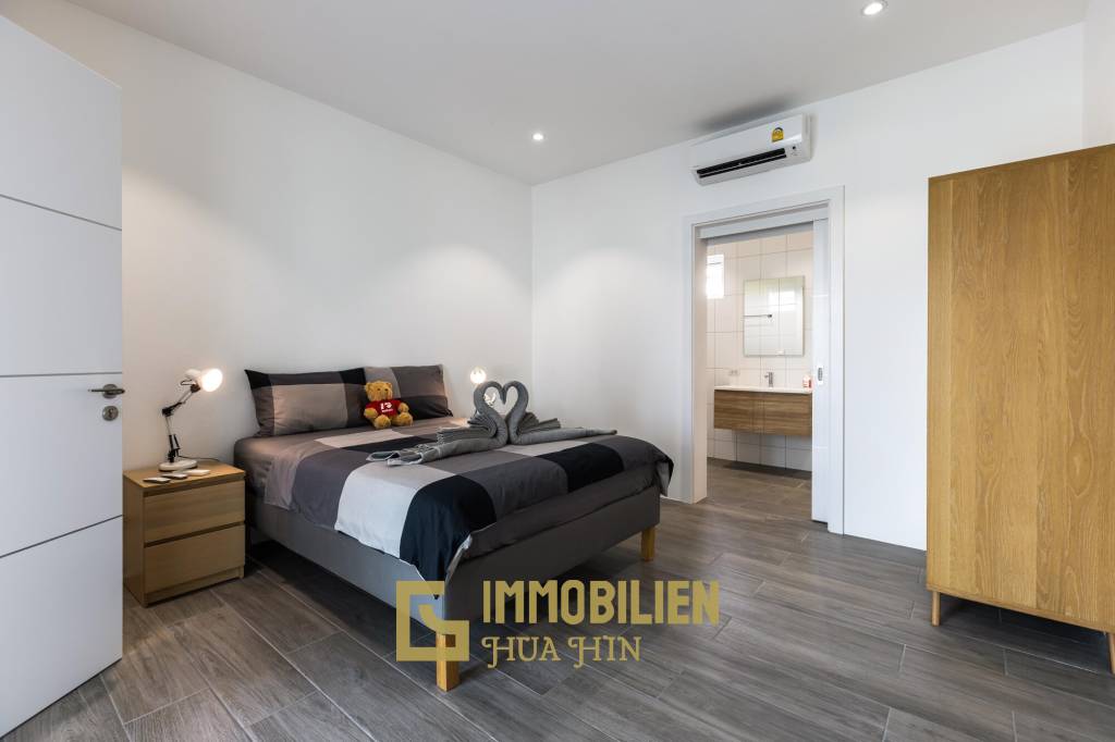 1,068 m² 5 Chambre 5 Salle de bain Villa Pour Vente