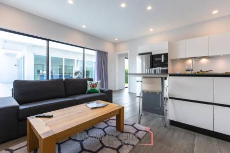 Palm Garden : 5 Bed 5 Bath 388 SQ.M.