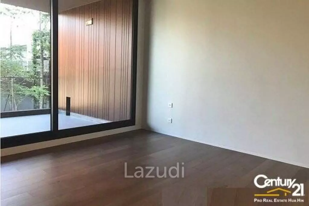 2 Bed Sea View Beachfront Condo