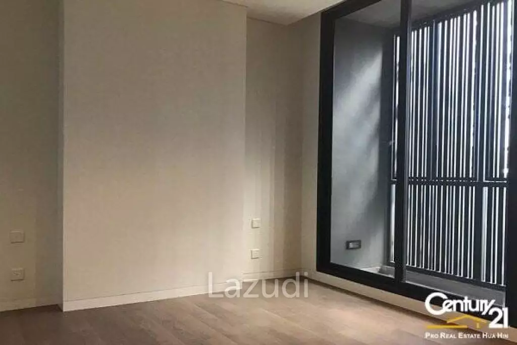 2 Bed Sea View Beachfront Condo