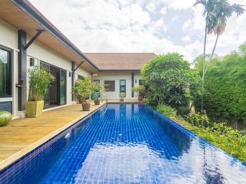 Luxurious 5 bedrooms Villa Naya near Naiharn beach