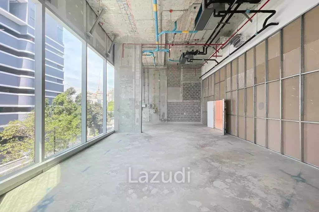 Retail Shop For Rent At 66 Tower