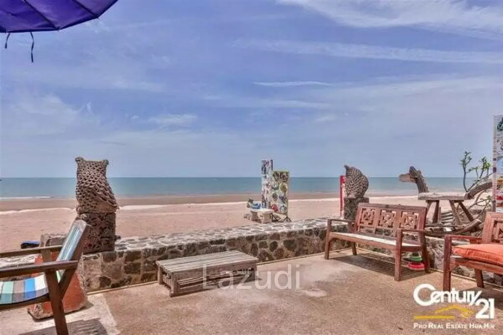 Boutique 3 Storey Beachfront Villa
