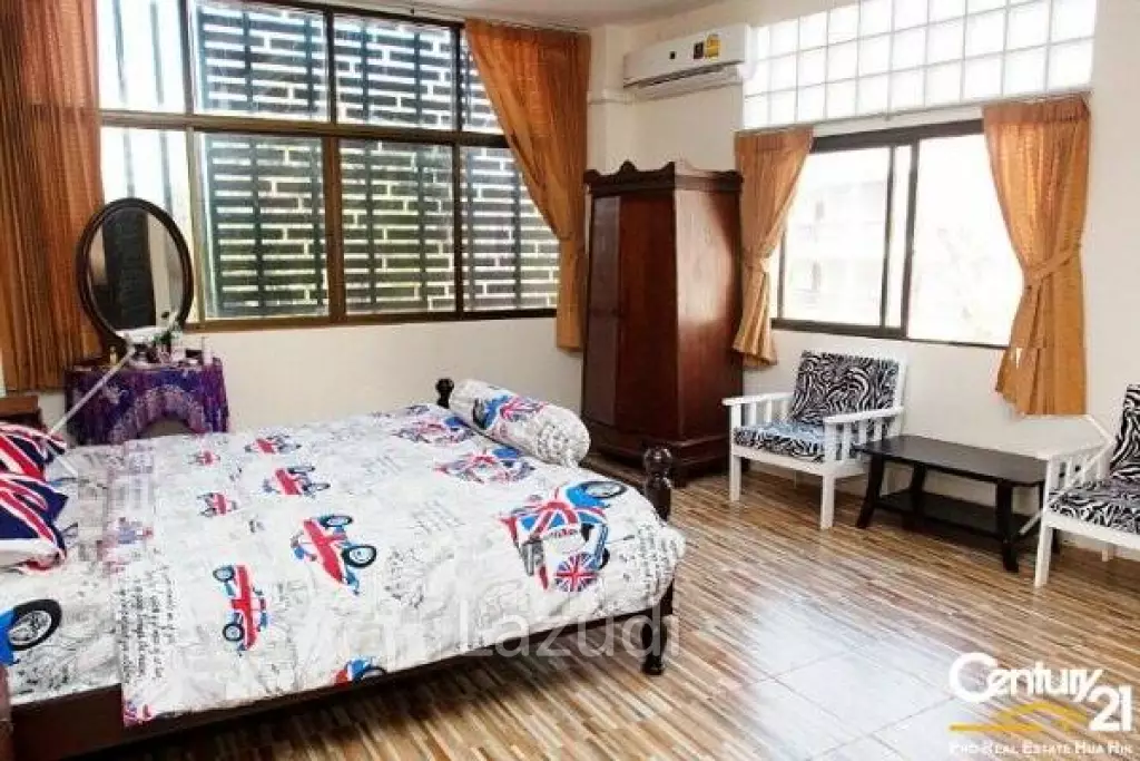 Boutique 3 Storey Beachfront Villa