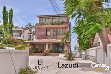 10 Bed 10 Bath Villa For Sale