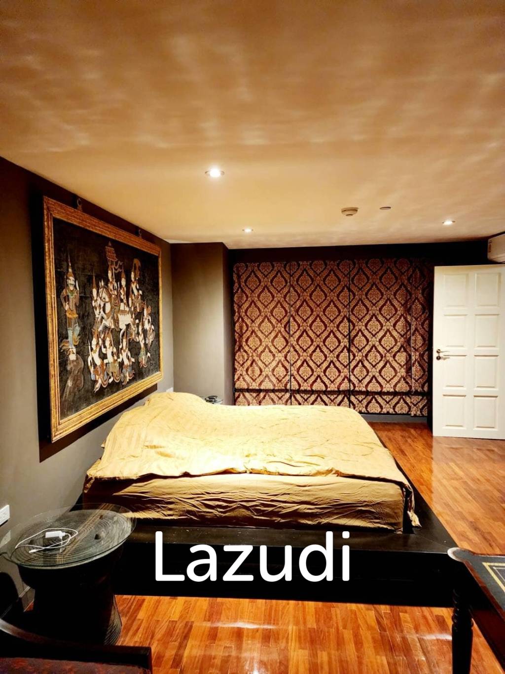 2 Bed 2 Bath 267 SQ.M at State Tower