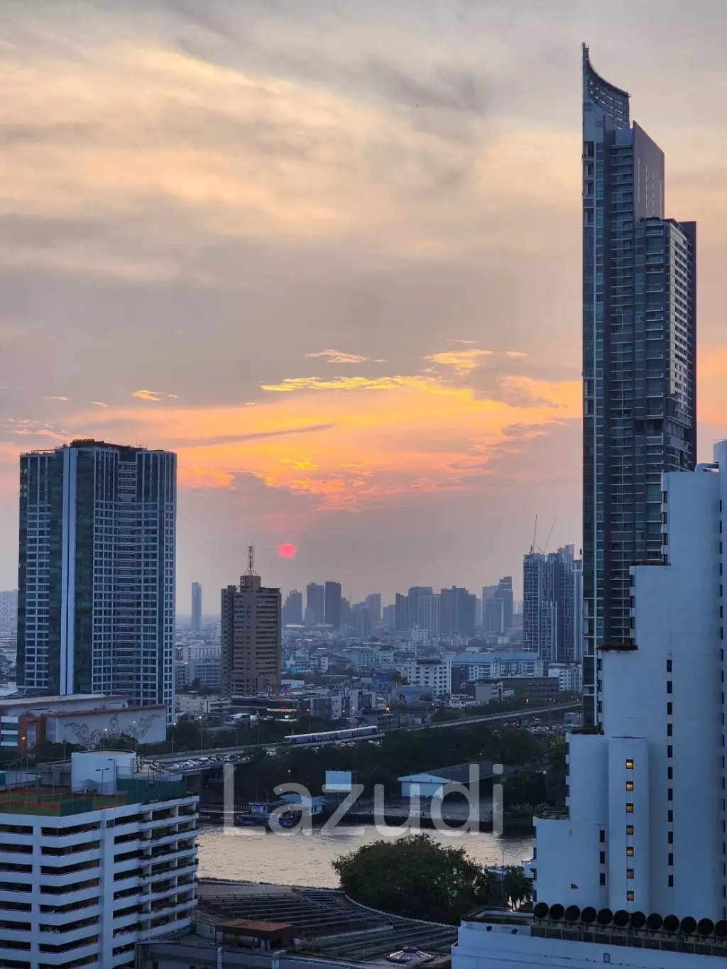 2 Bed 2 Bath 267 SQ.M at State Tower