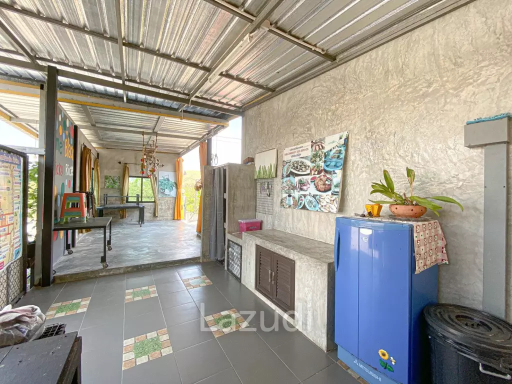 5 Bedroom Thai Style Modern Pool Villa For Sale